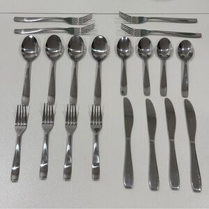 Cambridge 21 Stainless Steel 4 Set Flatware Set 20Pc Spoons Forks Knifes